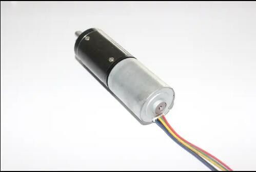 Dia 28mm 2847 moteur à courant continu sans balai à couple élevé 19 Watt moteur à courant continu sans balai