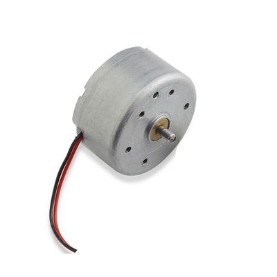 Moteur électrique à aimants permanents mini 5600 tr / min 300 moteur CC 4V pour haut-parleur de danse de l'eau